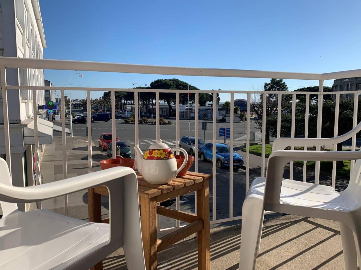 Royan - APPARTEMENT au coeur du CENTRE-VILLE - PLAGE à 200m SEULEMENT Extérieur photo
